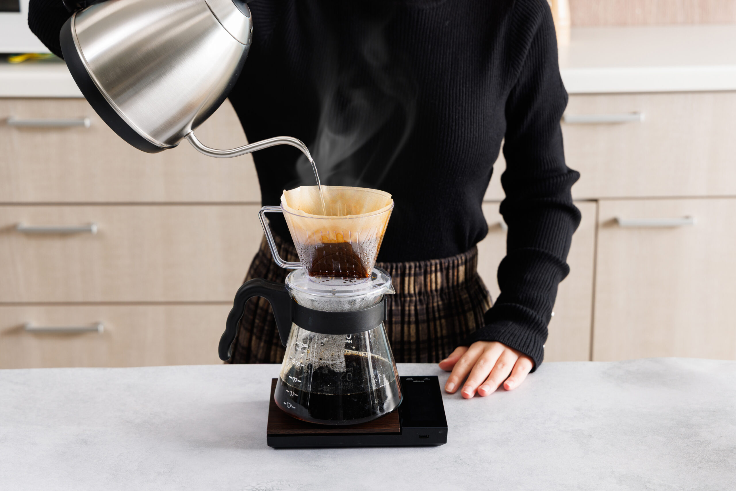 コーヒーを淹れる